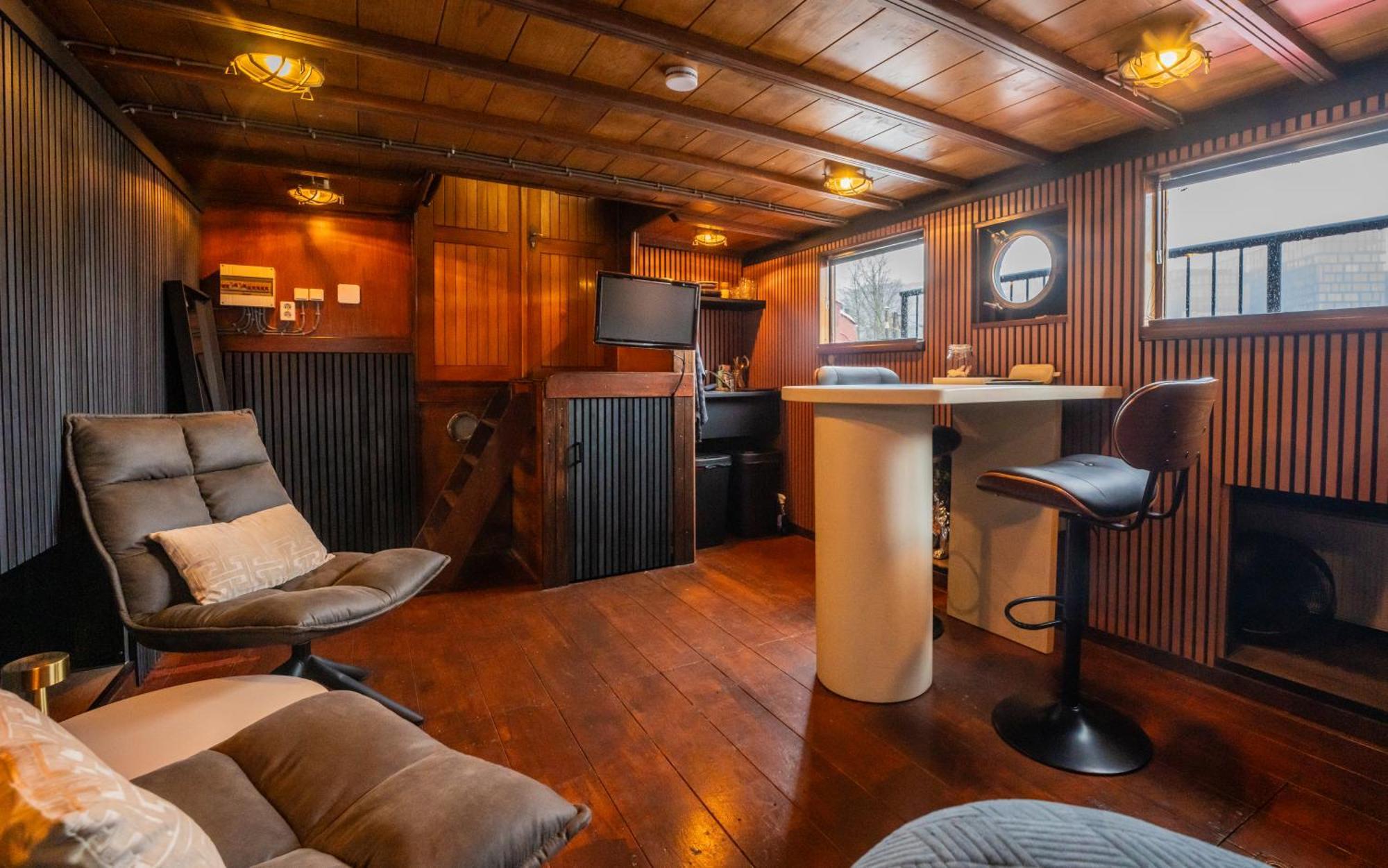 Houseboat-Amsterdam-Classic ภายนอก รูปภาพ