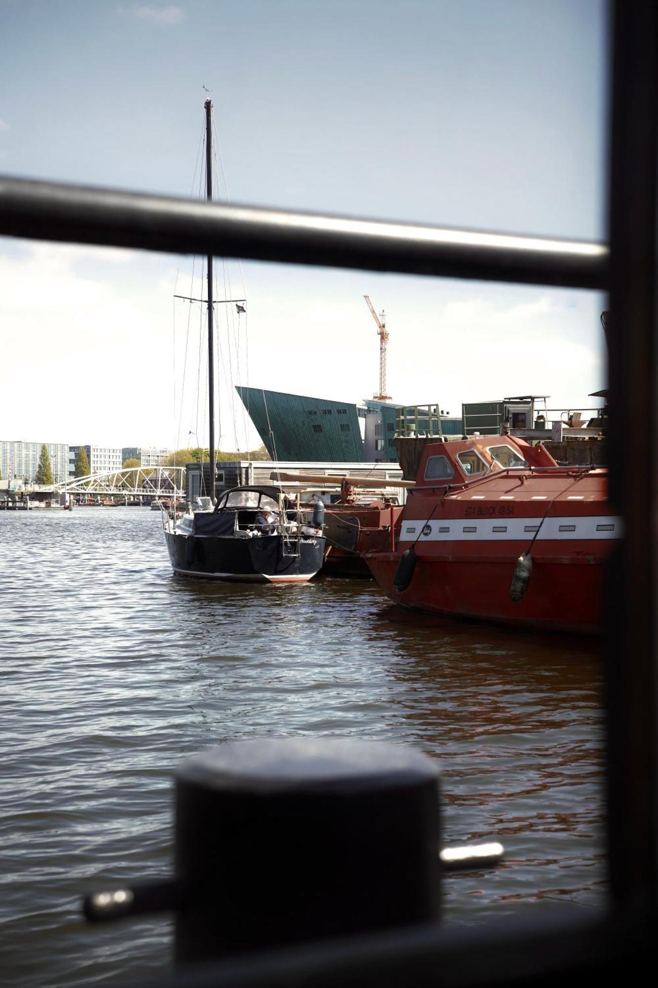 Houseboat-Amsterdam-Classic ภายนอก รูปภาพ